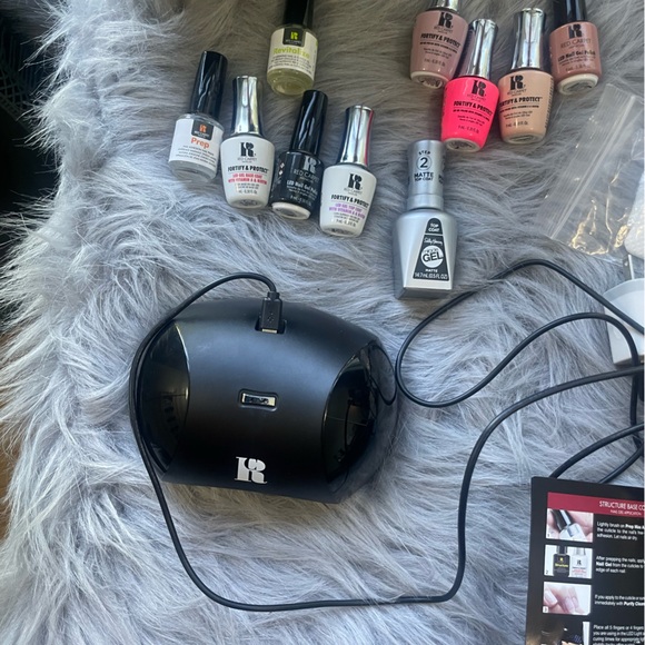 Red Carpet Manicure Accessories - Red Carpet Manicure Gel set